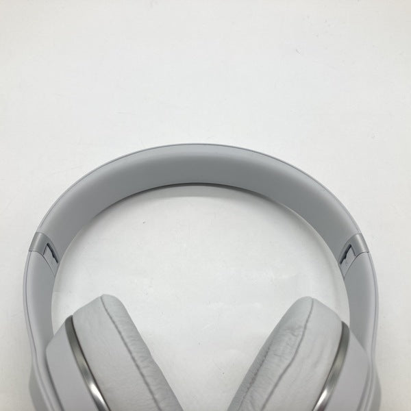 【中古】Beats Solo3 Wireless マットシルバー 【BT SOLO3 WL M-SLV(MR3T2PA/A)】【秋葉原】