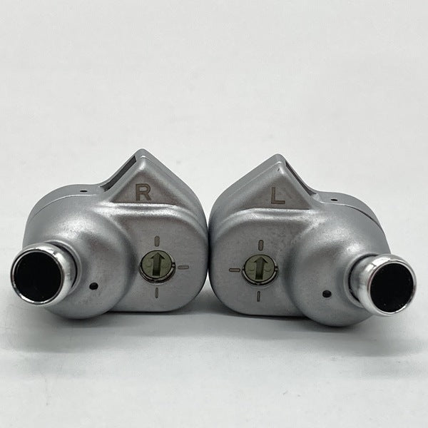 【中古】4U【秋葉原】
