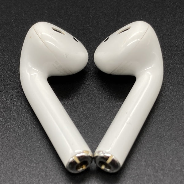 【中古】AirPods MMEF2JA【日本橋】