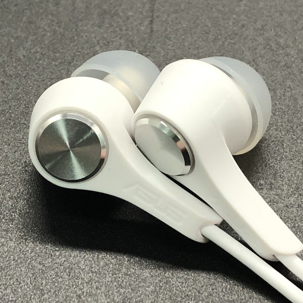 【中古】カナル型イヤホン【日本橋】