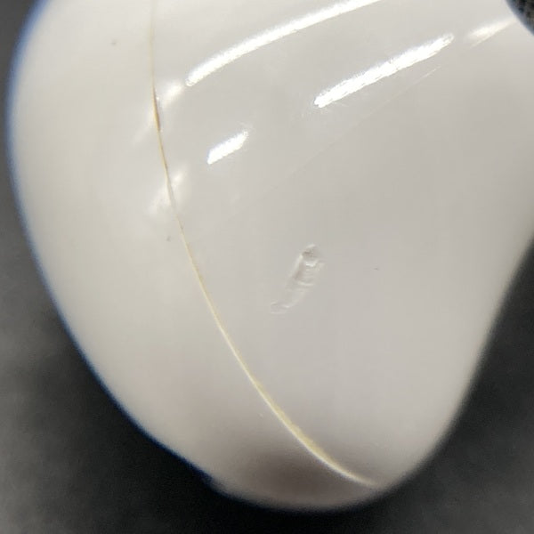【中古】AirPods Pro （R側）【日本橋】