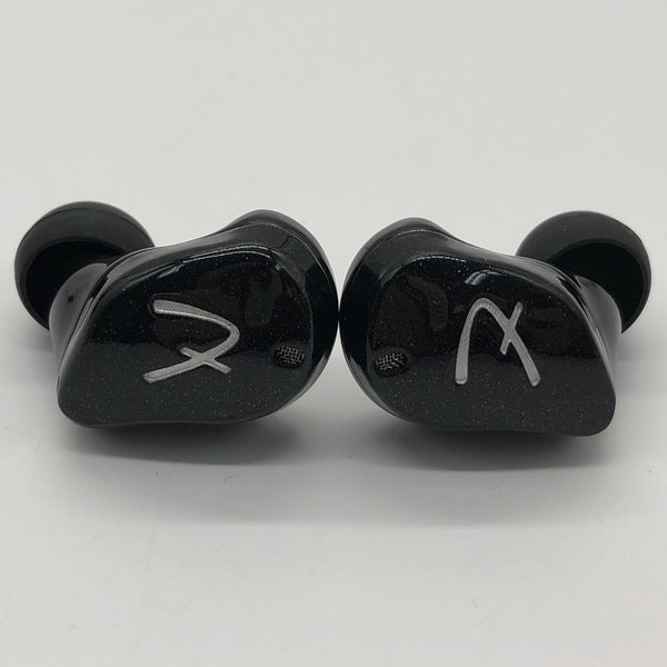 【中古】TOUR BLACK【秋葉原】