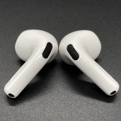【中古】AirPods 4 MXP93J/A（アクティブノイズキャンセリング搭載）【名古屋】