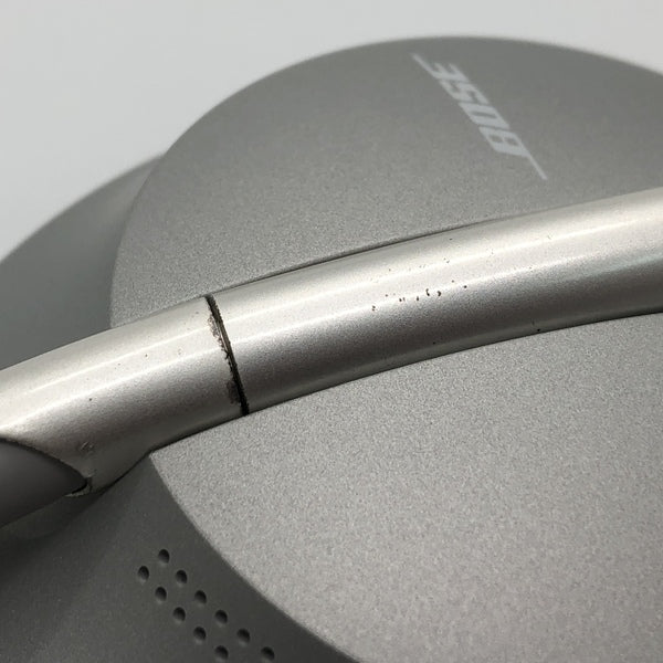 【中古】Noise Cancelling Headphones 700 Luxe Silver【秋葉原】