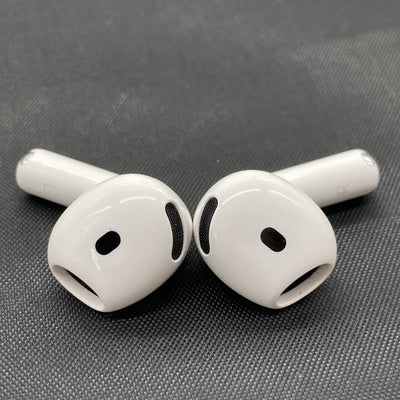 【中古】AirPods 4 MXP93J/A（アクティブノイズキャンセリング搭載）【名古屋】