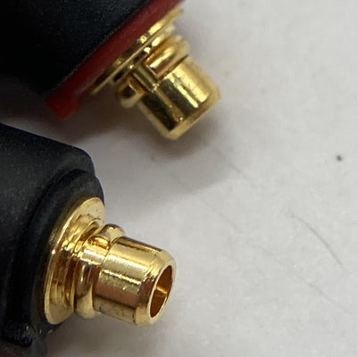 【中古】01シリーズ 2.5 4極バランス-MMCX L型【iect_01_bl2e_b_120】【秋葉原】