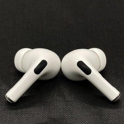 【中古】MagSafe充電ケース(USB-C)付きAirPods Pro(第2世代) MTJV3JA【秋葉原】【秋葉原】
