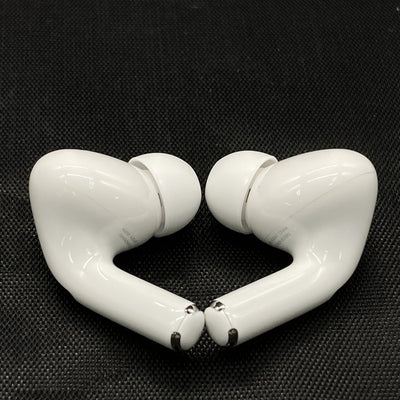 【中古】MagSafe充電ケース(USB-C)付きAirPods Pro(第2世代) MTJV3JA【秋葉原】【秋葉原】