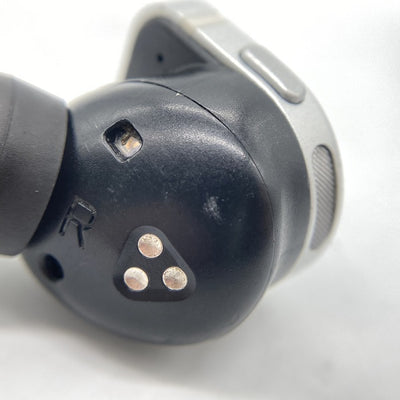 【中古】BAPE X MASTER & DYNAMIC MW08 TRUE WIRELESS EARPHONES【秋葉原】
