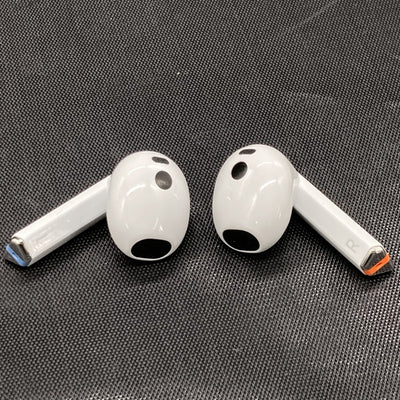 【中古】Galaxy Buds3 ホワイト 【SM-R530NZWAXJP】【秋葉原】