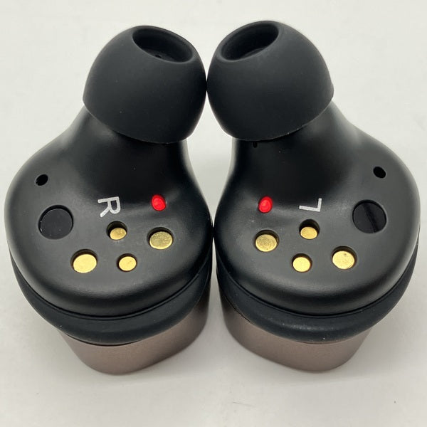 【中古】MOMENTUM True Wireless 4 ブラックコッパ―（Amazon限定カラー）【秋葉原】