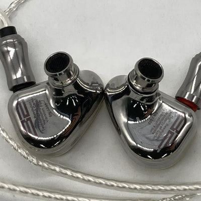 【中古】B2【秋葉原】