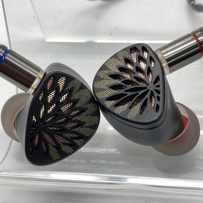 【中古】Yu Xuan Ji (魚玄機) 3.5mm シングルエンド【秋葉原】