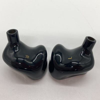 【中古】PERFORMER 8(ケーブル欠品）【日本橋】