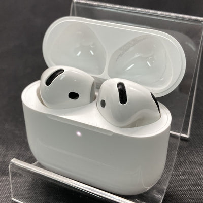 【中古】AirPods 4 MXP93J/A（アクティブノイズキャンセリング搭載）【日本橋】