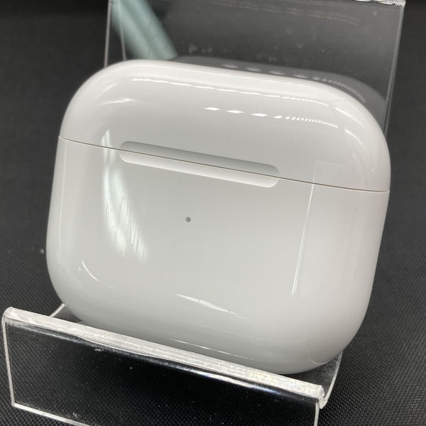 【中古】AirPods Lightning 充電ケース (第3世代)【仙台】