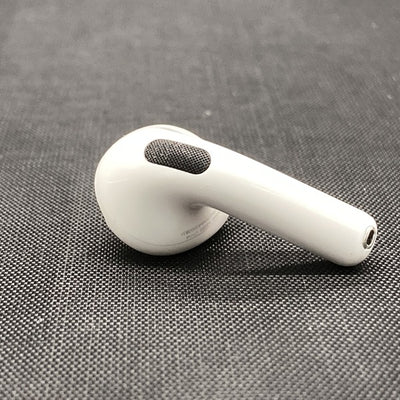 【中古】AirPods 4 (R側)（アクティブノイズキャンセリング搭載）【秋葉原】