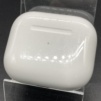 【中古】AirPods 充電ケース (第3世代)【日本橋】