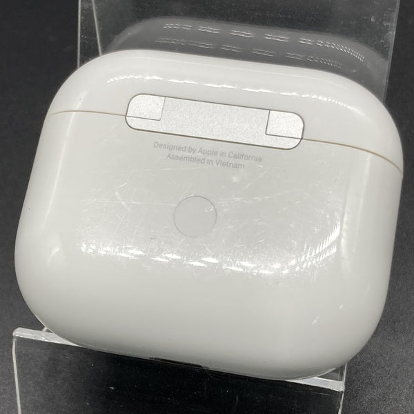 【中古】AirPods 充電ケース (第3世代)【日本橋】