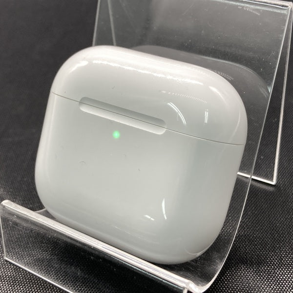 【中古】AirPods 4 MXP63J/A【日本橋】