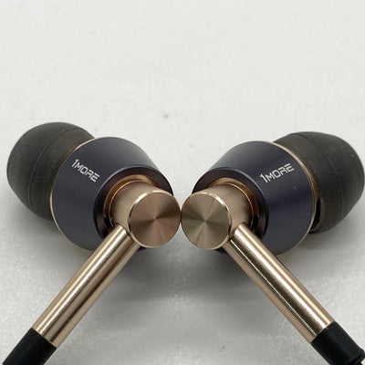 【中古】E1001 Triple-Driver In-Ear Headphones ゴールド【日本橋】