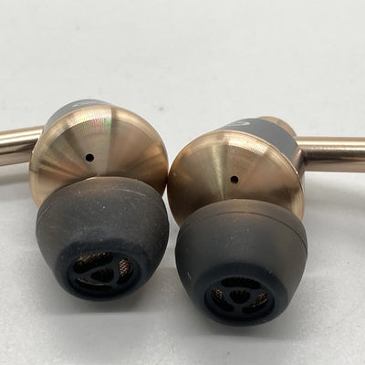 【中古】E1001 Triple-Driver In-Ear Headphones ゴールド【日本橋】