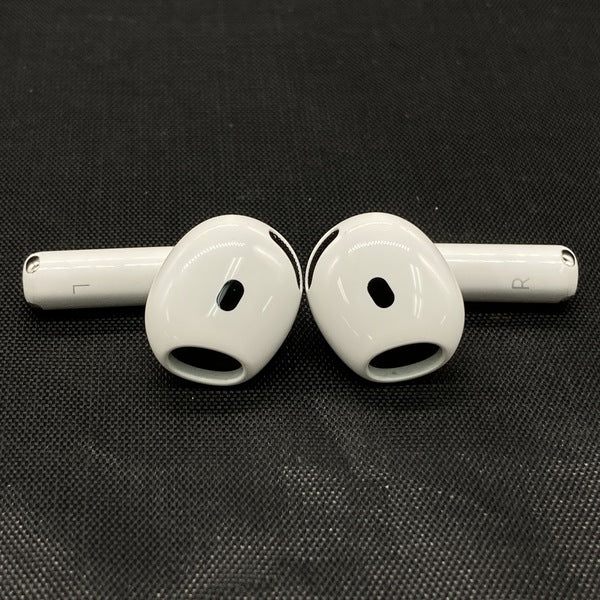 【中古】AirPods 4 MXP93J/A（アクティブノイズキャンセリング搭載）【秋葉原】