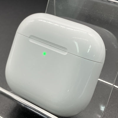 【中古】AirPods 4 MXP93J/A（アクティブノイズキャンセリング搭載）【日本橋】