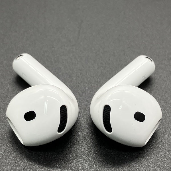 【中古】AirPods 4 MXP93J/A（アクティブノイズキャンセリング搭載）【日本橋】