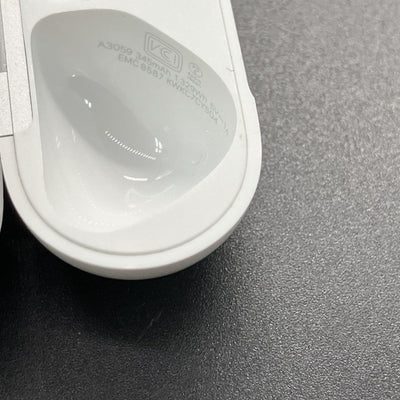 【中古】AirPods 4 MXP93J/A（アクティブノイズキャンセリング搭載）【日本橋】