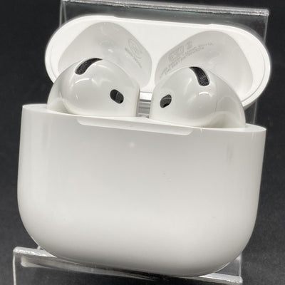 【中古】AirPods 4 MXP93J/A（アクティブノイズキャンセリング搭載）【秋葉原】