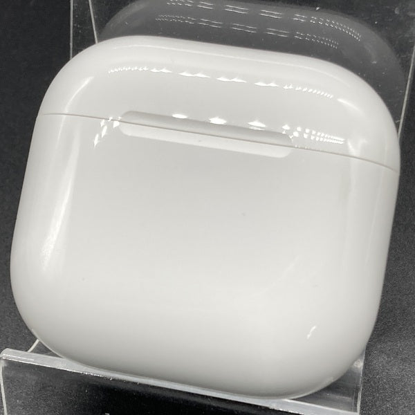 【中古】AirPods 4 MXP93J/A（アクティブノイズキャンセリング搭載）【秋葉原】