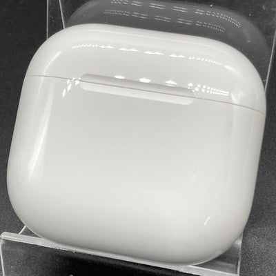 【中古】AirPods 4 MXP93J/A（アクティブノイズキャンセリング搭載）【秋葉原】