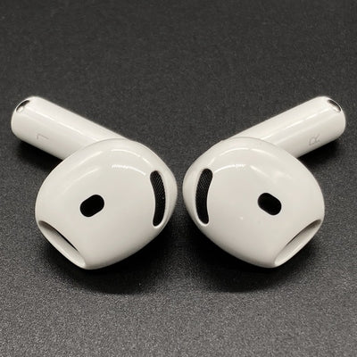 【中古】AirPods 4 MXP93J/A（アクティブノイズキャンセリング搭載）【秋葉原】
