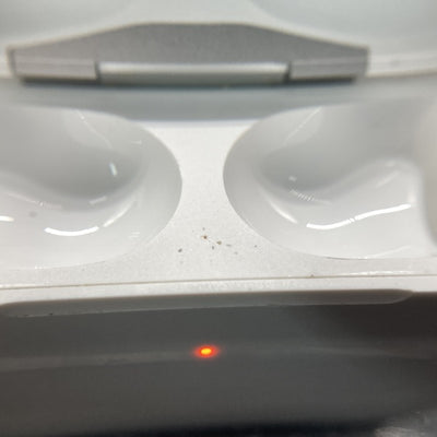【中古】AirPods Pro (第2世代) 充電ケース (Lightning)【名古屋】