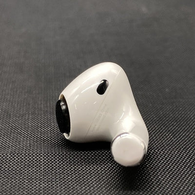 【中古】AirPods Pro （R側）【秋葉原】