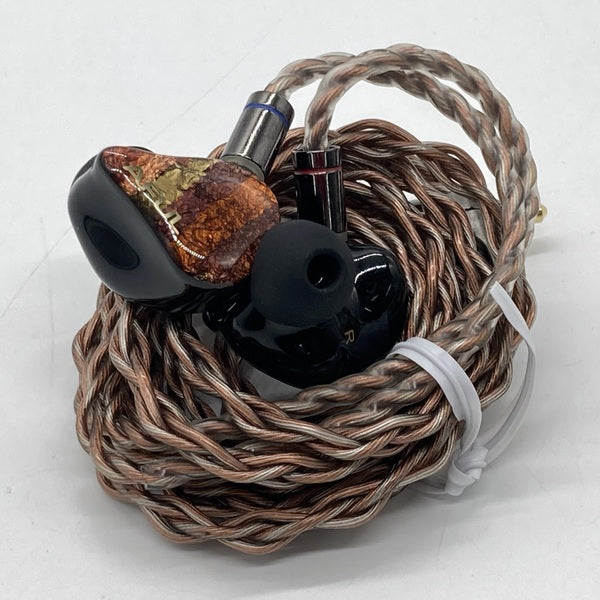 【中古】PERFORMER 8【秋葉原】