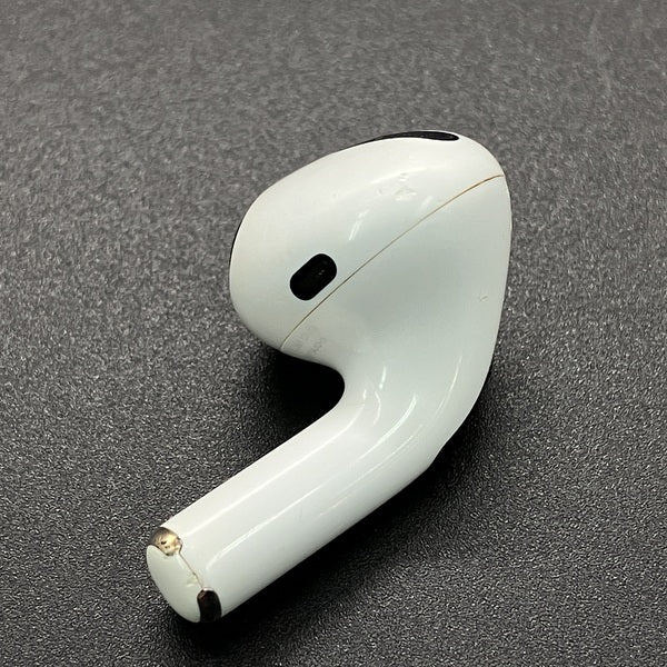 【中古】AirPods Pro （R側）【秋葉原】