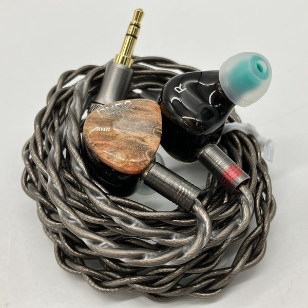 【中古】DaVinci【日本橋】