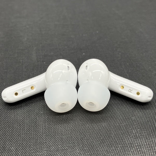 【中古】EarFun Air Pro 4 ホワイト【日本橋】