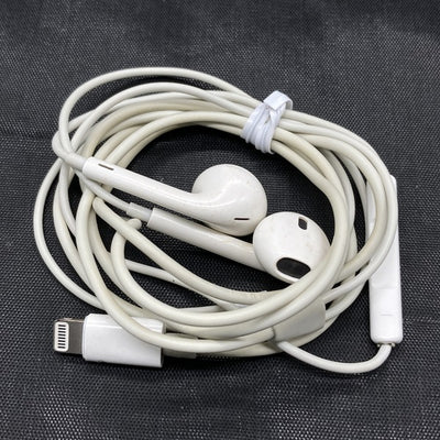 【中古】EarPods with Lightning Connector【名古屋】