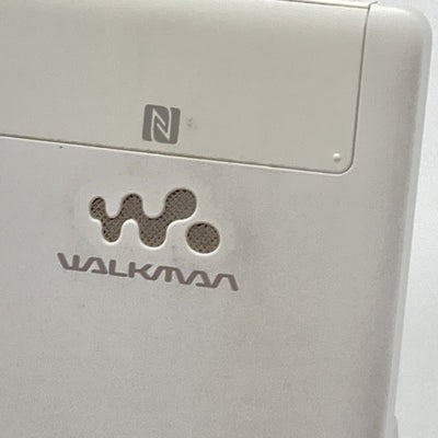 【中古】NW-F886 32GB W ホワイト【秋葉原】