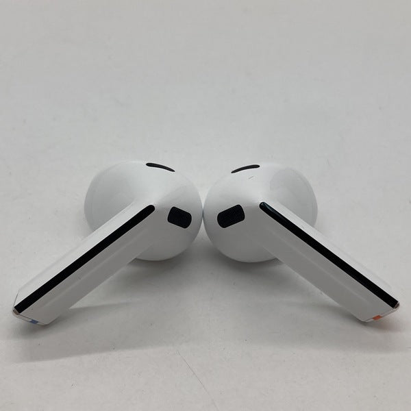 【中古】Galaxy Buds3 ホワイト 【SM-R530NZWAXJP】【秋葉原】