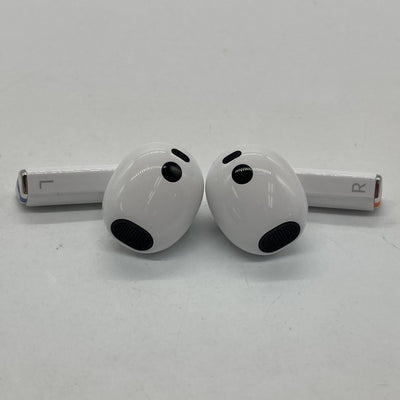 【中古】Galaxy Buds3 ホワイト 【SM-R530NZWAXJP】【秋葉原】