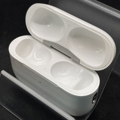 【中古】AirPods Pro (第2世代) MagSafe充電ケース(USB-C)【名古屋】