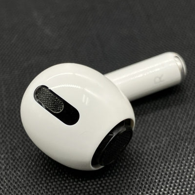 【中古】AirPods Pro （R側）【秋葉原】