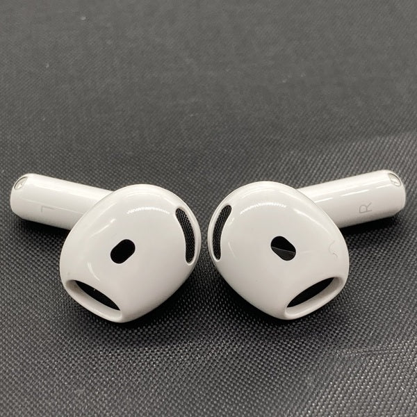 【中古】AirPods 4 MXP93J/A（アクティブノイズキャンセリング搭載）【秋葉原】