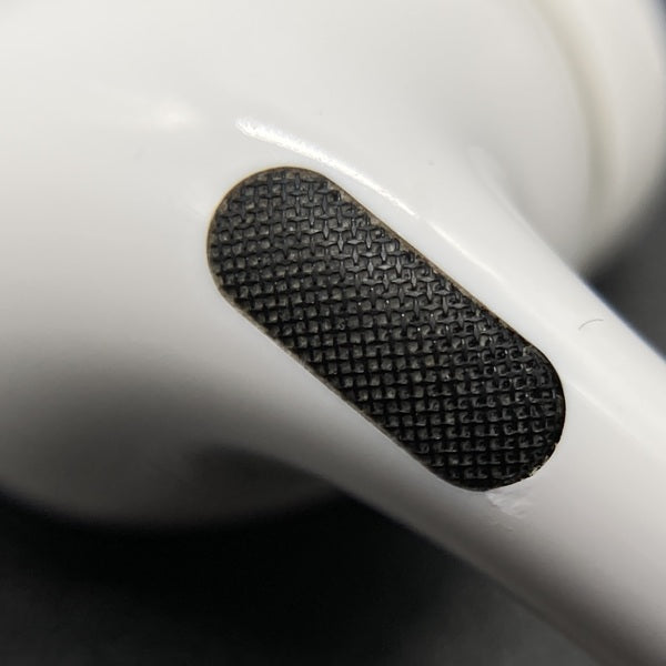 【中古】MagSafe充電ケース(USB-C)付きAirPods Pro(第2世代) MTJV3JA【名古屋】