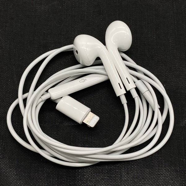 【中古】EarPods with Lightning Connector【名古屋】