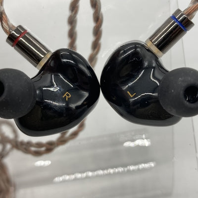 【中古】PERFORMER 8【仙台】